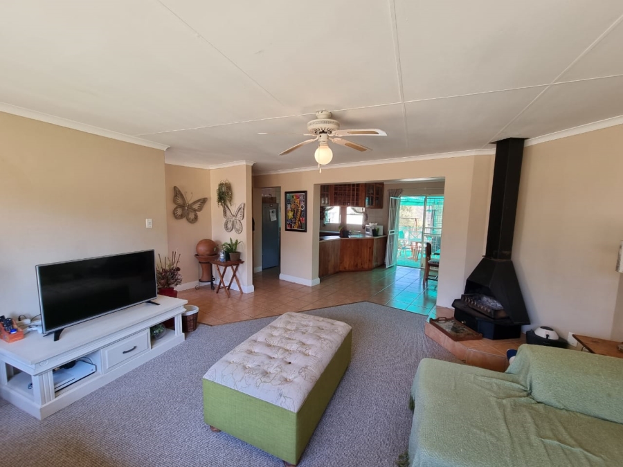 4 Bedroom Property for Sale in La Provance Free State